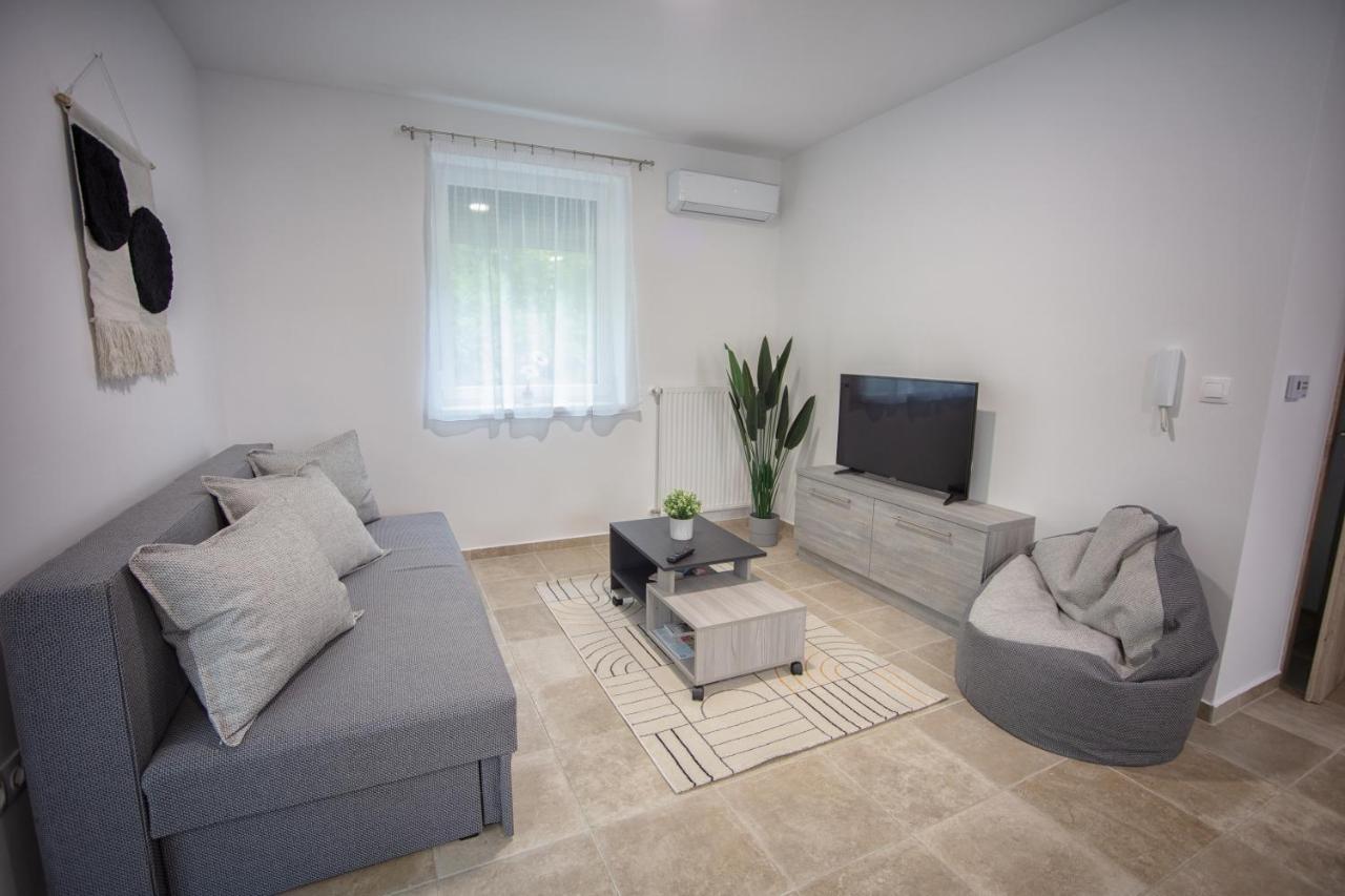 Forest Luxory Ii. Apartman Sárvár Dış mekan fotoğraf